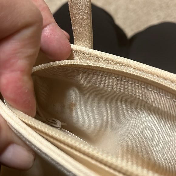 Paloma Picasso good used condition small ivory bag comes with dust bag - Picture 8 of 8